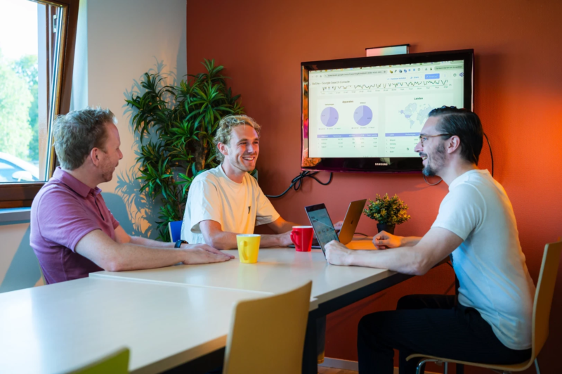 Digital Marketing & Sales